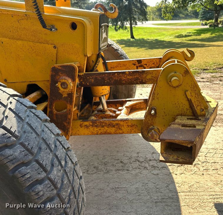 image for item DT6356 John Deere 770A motor grader