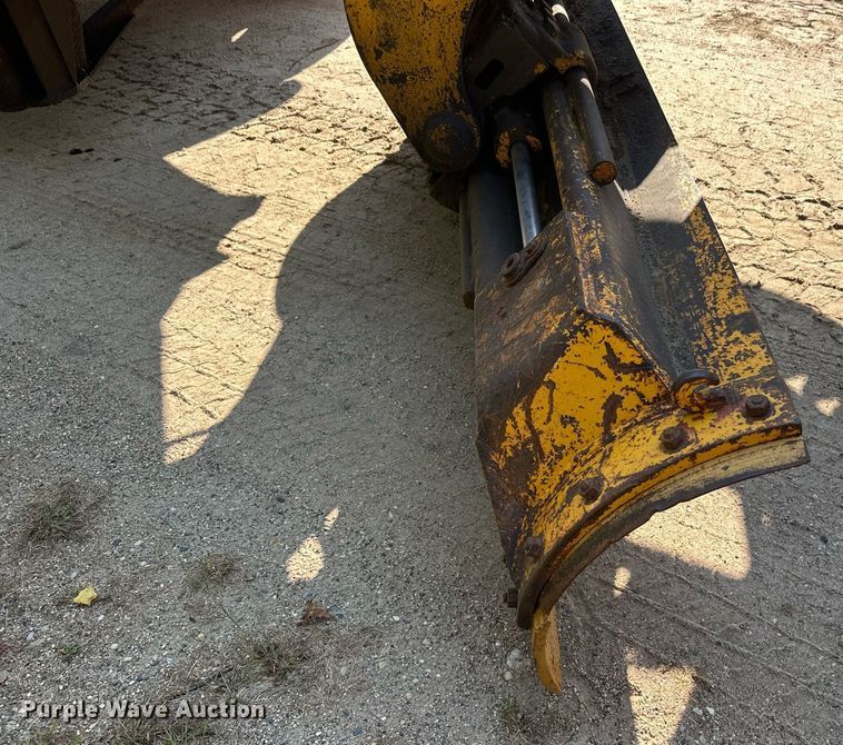 image for item DT6356 John Deere 770A motor grader