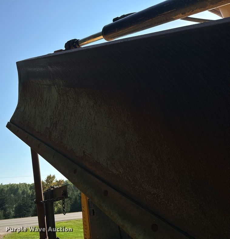 image for item DT6356 John Deere 770A motor grader