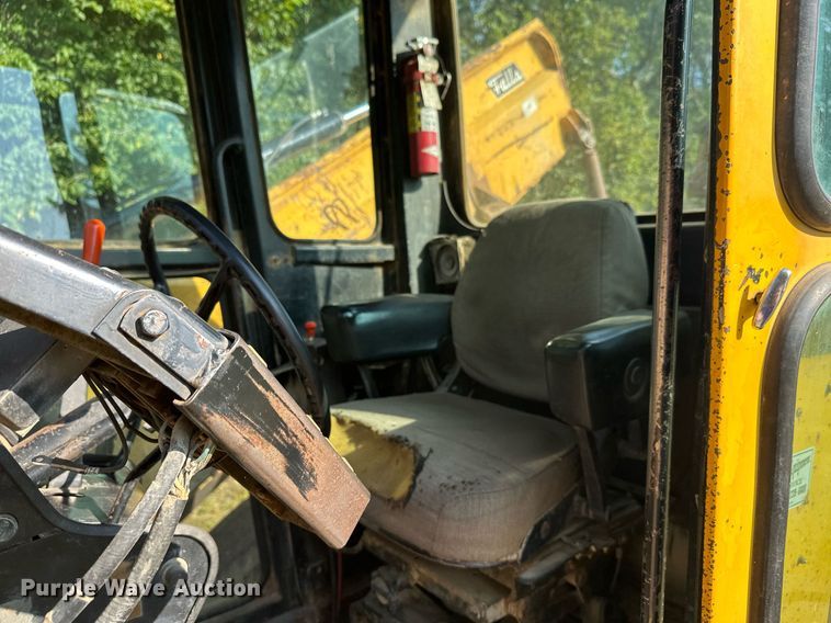 image for item DT6356 John Deere 770A motor grader