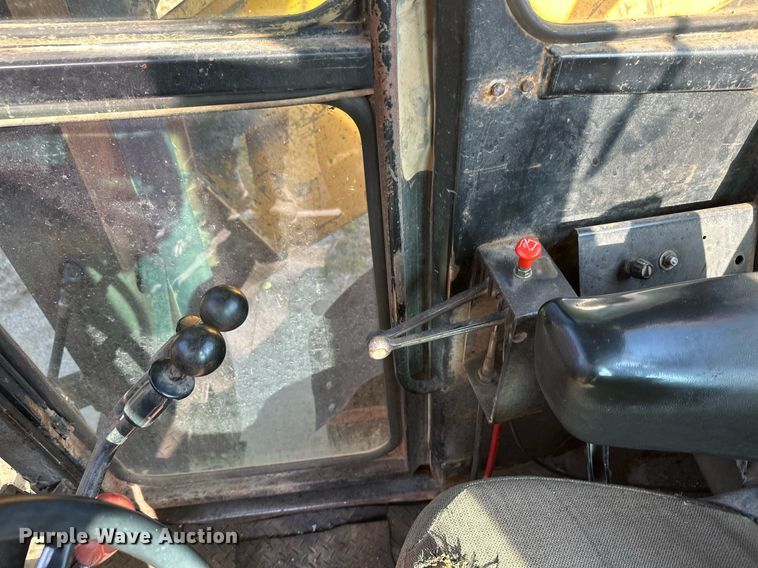 image for item DT6356 John Deere 770A motor grader