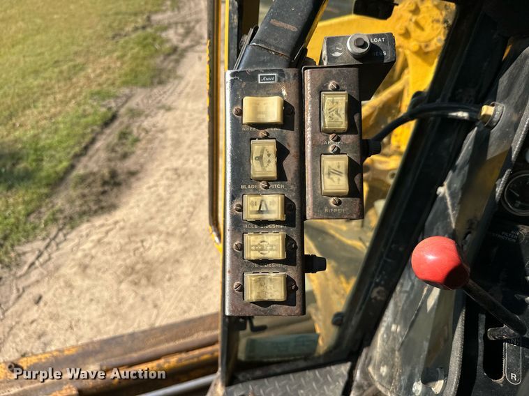 image for item DT6356 John Deere 770A motor grader