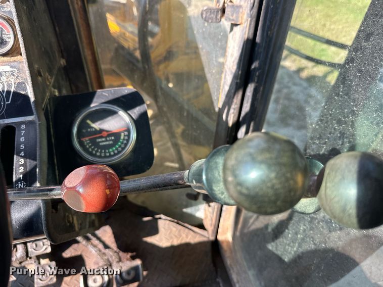 image for item DT6356 John Deere 770A motor grader