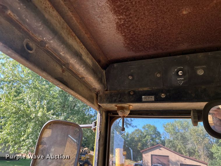 image for item DT6356 John Deere 770A motor grader