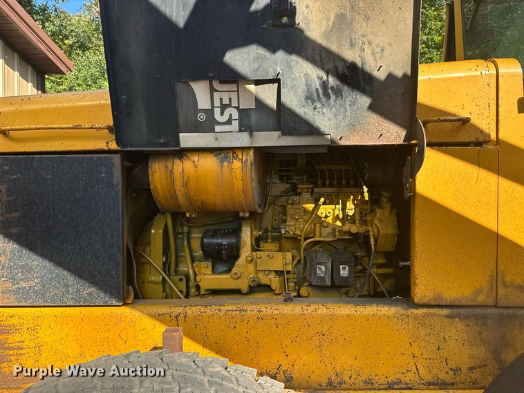 image for item DT6356 John Deere 770A motor grader