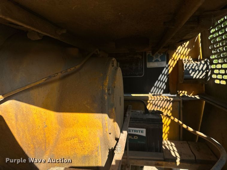 image for item DT6356 John Deere 770A motor grader