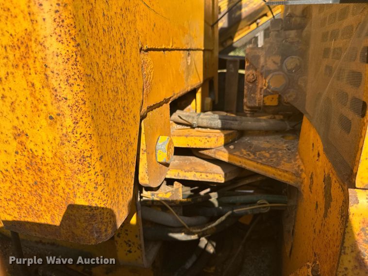 image for item DT6356 John Deere 770A motor grader