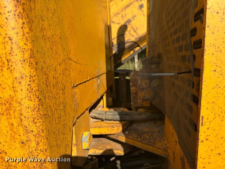 image for item DT6356 John Deere 770A motor grader