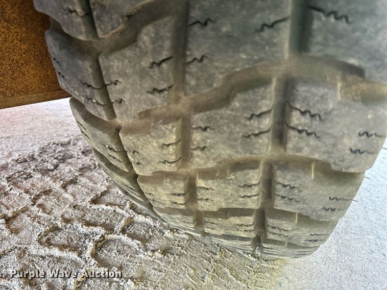 image for item DT6356 John Deere 770A motor grader