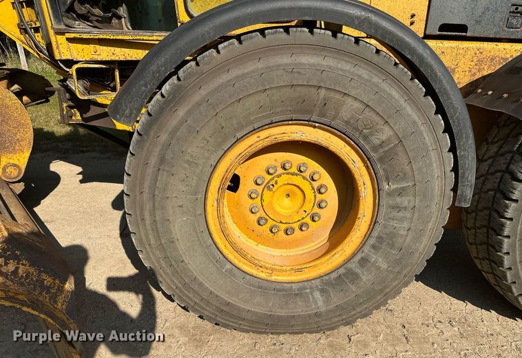 image for item DT6356 John Deere 770A motor grader