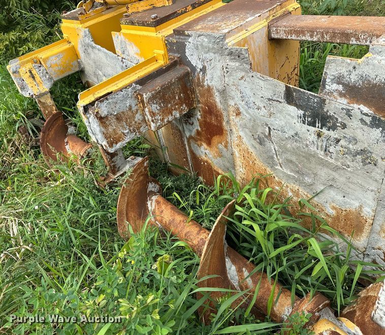 image for item DT6360 Gomaco PS60 placer spreader