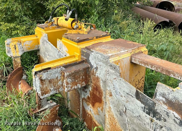 image for item DT6360 Gomaco PS60 placer spreader