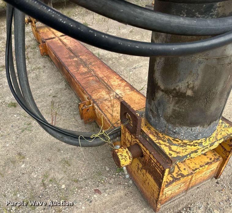 image for item DT6360 Gomaco PS60 placer spreader