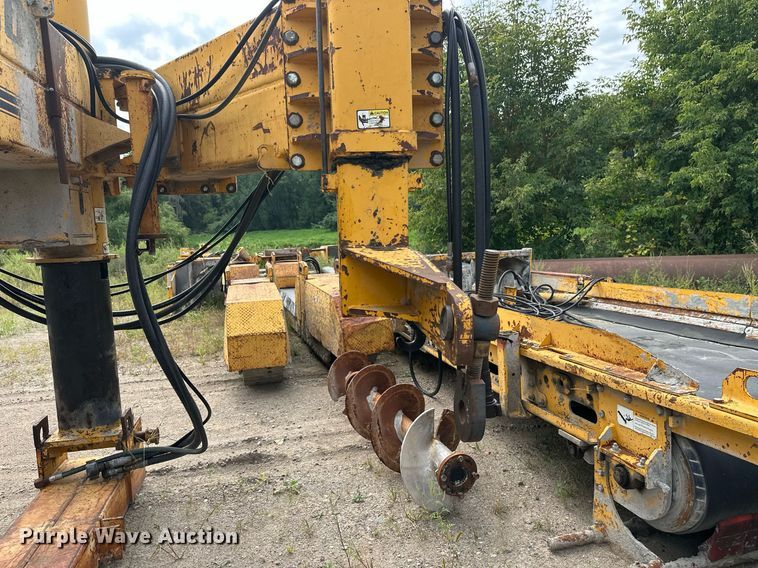 image for item DT6360 Gomaco PS60 placer spreader