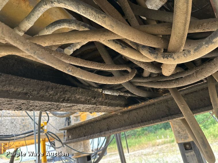 image for item DT6360 Gomaco PS60 placer spreader