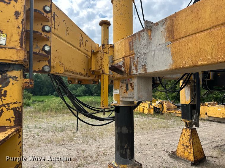 image for item DT6360 Gomaco PS60 placer spreader