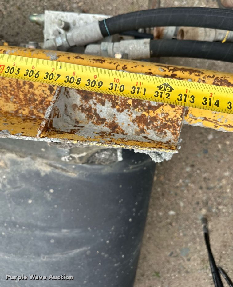 image for item DT6360 Gomaco PS60 placer spreader