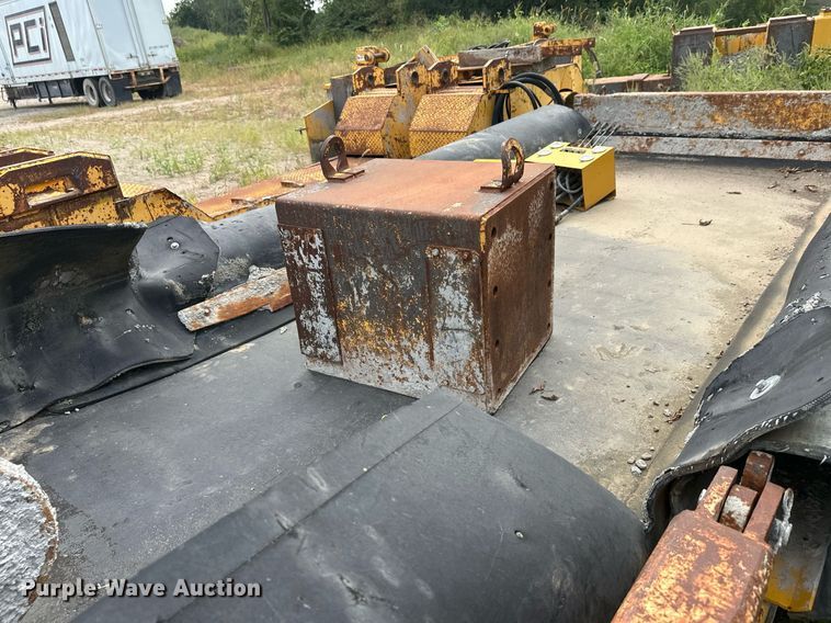 image for item DT6360 Gomaco PS60 placer spreader