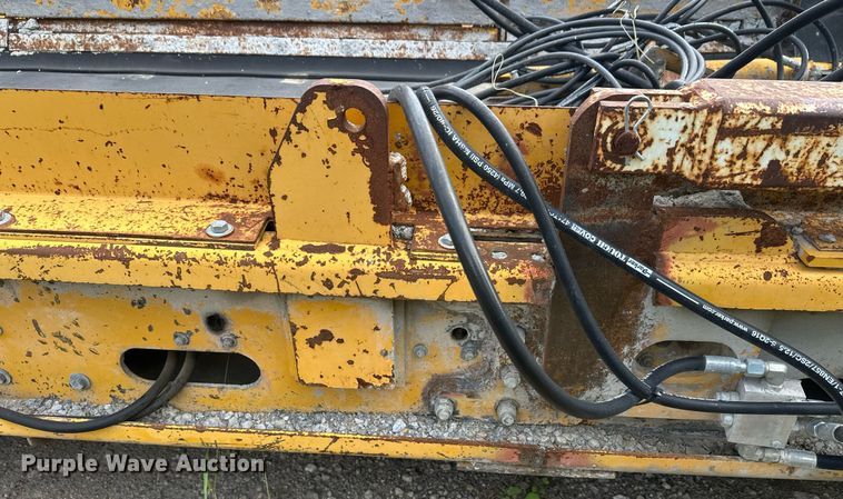 image for item DT6360 Gomaco PS60 placer spreader