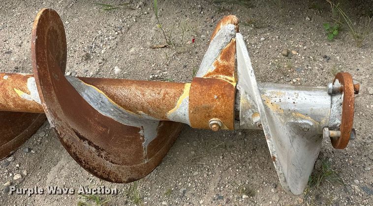 image for item DT6360 Gomaco PS60 placer spreader