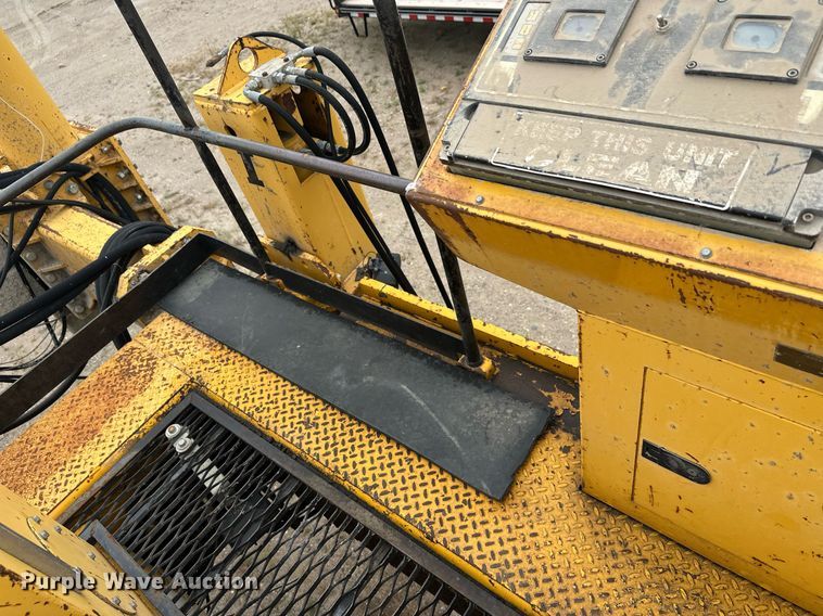 image for item DT6360 Gomaco PS60 placer spreader