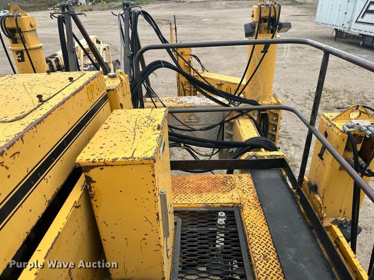 image for item DT6360 Gomaco PS60 placer spreader