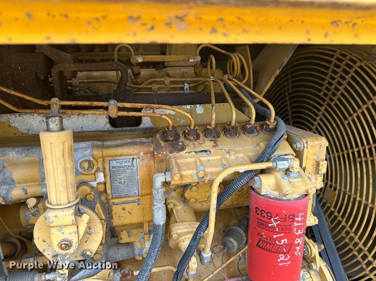 image for item DT6360 Gomaco PS60 placer spreader