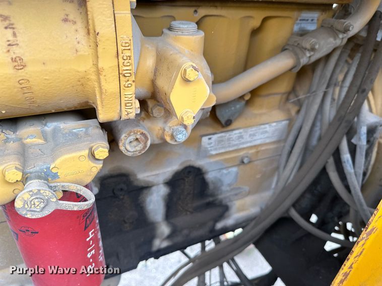 image for item DT6360 Gomaco PS60 placer spreader