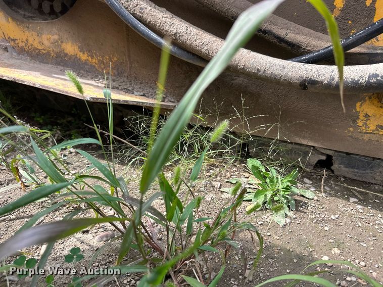 image for item DT6360 Gomaco PS60 placer spreader