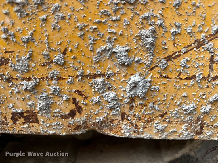 image for item DT6360 Gomaco PS60 placer spreader