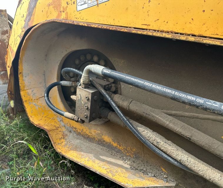 image for item DT6360 Gomaco PS60 placer spreader