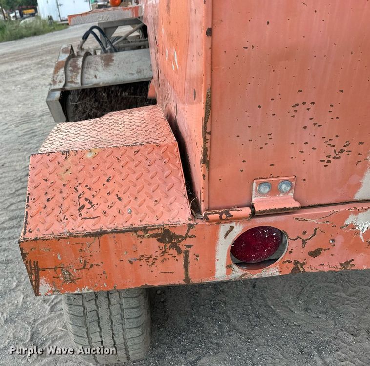 image for item DT6364 Broce RJ350 broom