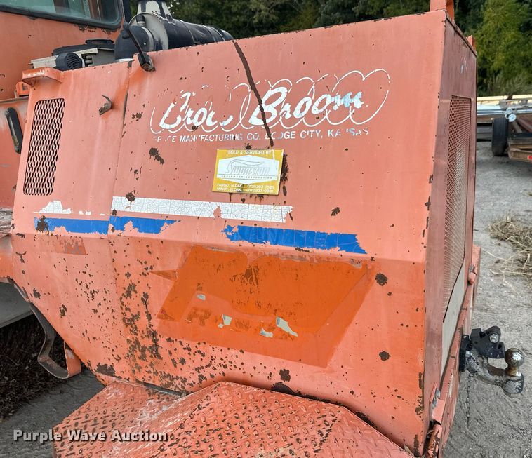 image for item DT6364 Broce RJ350 broom