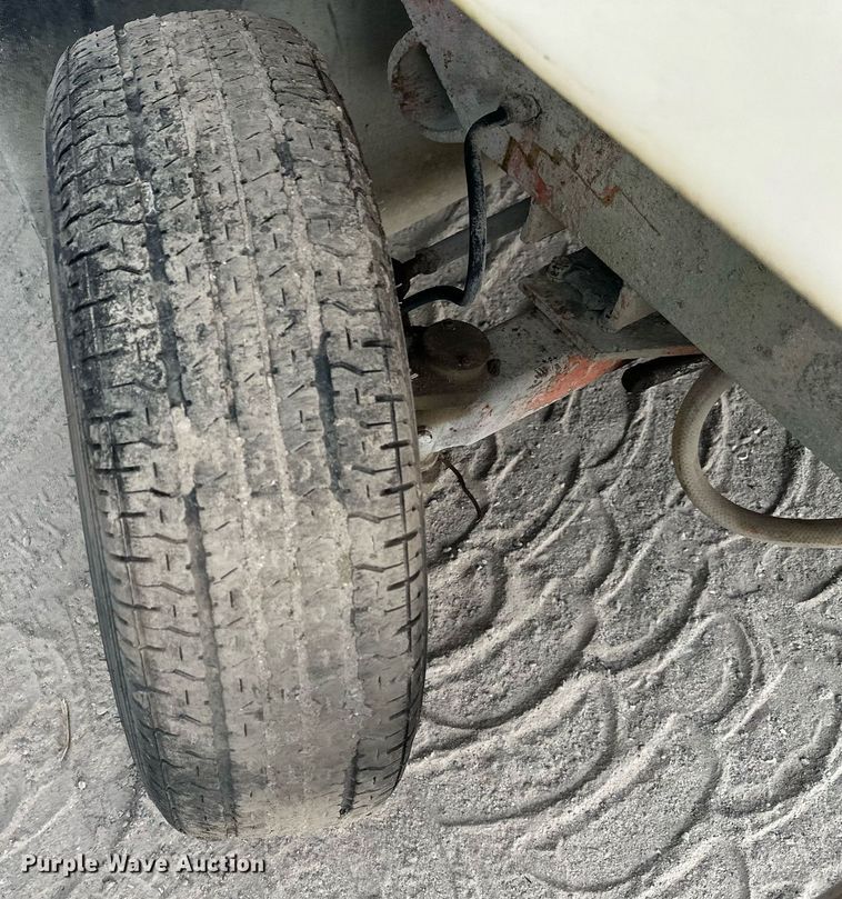 image for item DT6364 Broce RJ350 broom