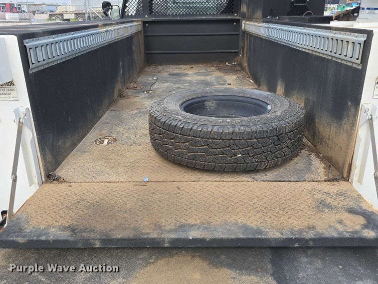 image for item DT6907 2022 RAM 3500  utility bed pickup truck