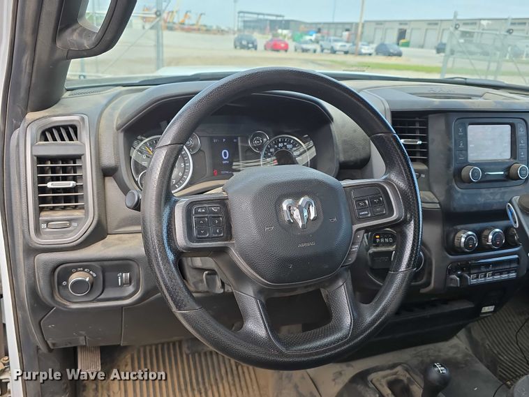 image for item DT6907 2022 RAM 3500  utility bed pickup truck