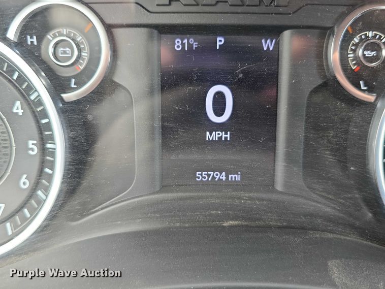 image for item DT6907 2022 RAM 3500  utility bed pickup truck