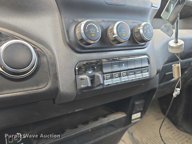 image for item DT6907 2022 RAM 3500  utility bed pickup truck