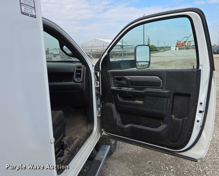 image for item DT6907 2022 RAM 3500  utility bed pickup truck
