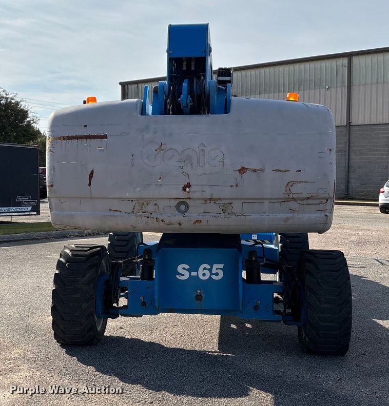 image for item DU1304 2014 Genie S65 boom lift