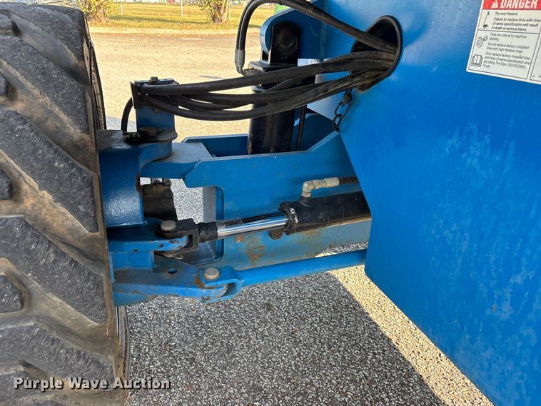 image for item DU1304 2014 Genie S65 boom lift