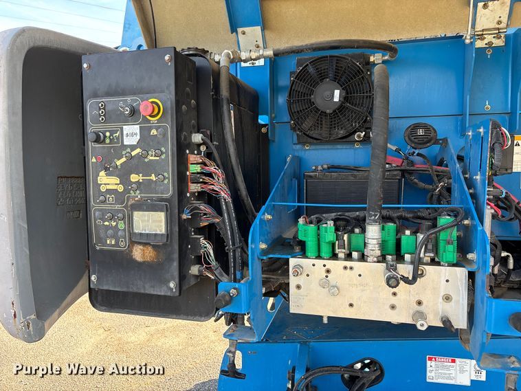 image for item DU1304 2014 Genie S65 boom lift