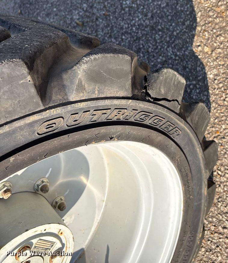 image for item DU1304 2014 Genie S65 boom lift