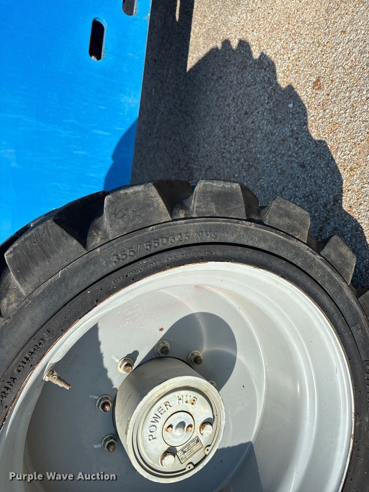 image for item DU1304 2014 Genie S65 boom lift