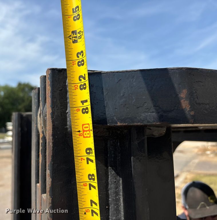 image for item DU1306 Caterpillar C6000 forklift