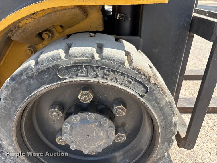 image for item DU1306 Caterpillar C6000 forklift