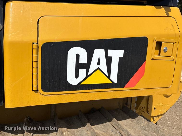 image for item DU1310 2020 Caterpillar D5K2  LGP dozer