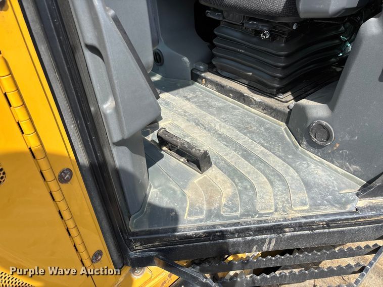 image for item DU1310 2020 Caterpillar D5K2  LGP dozer