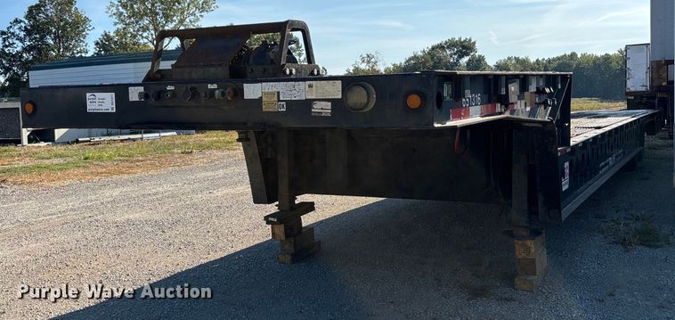 image for item DU1311 2007 Trail King TK70HT-482 drop deck hydraulic tail equipment trailer