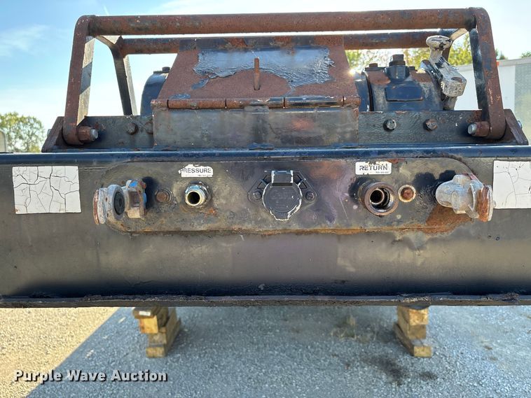 image for item DU1311 2007 Trail King TK70HT-482 drop deck hydraulic tail equipment trailer